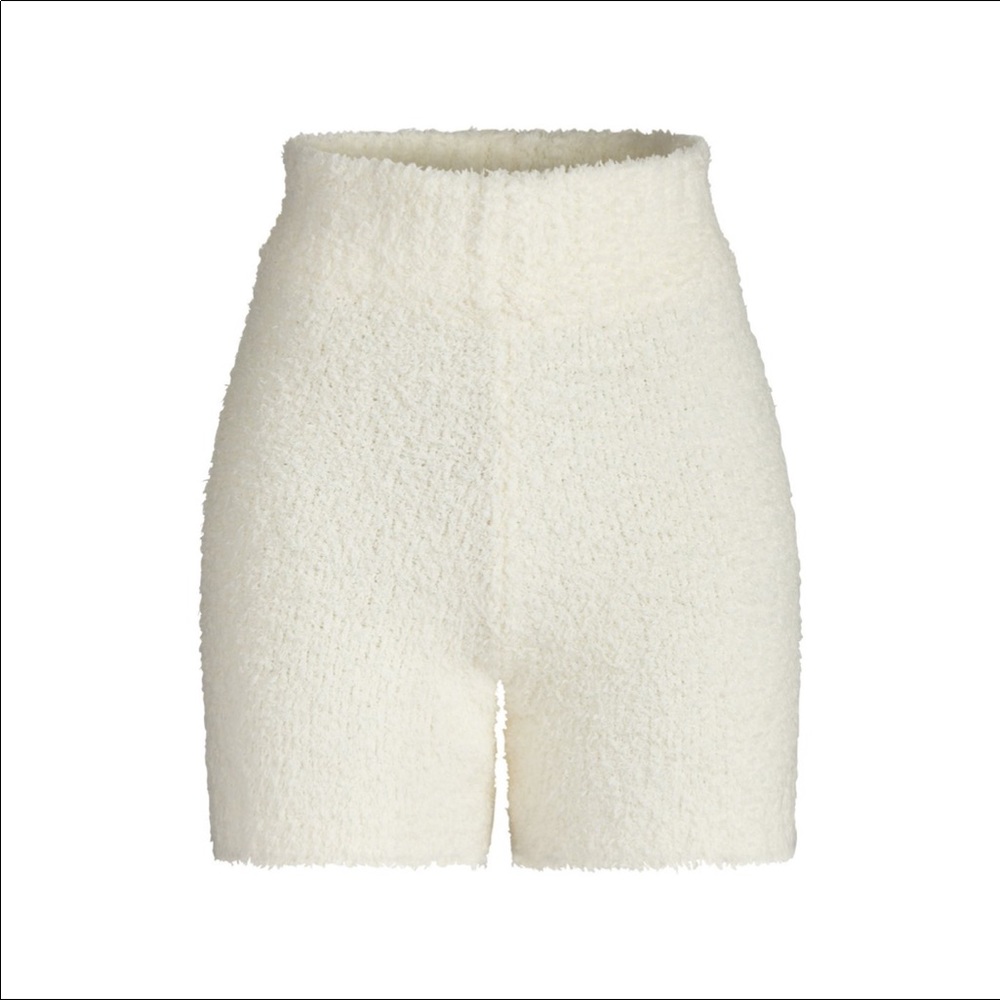 NWT SKIMS Cozy Collection Knit Short in Bone - S/M